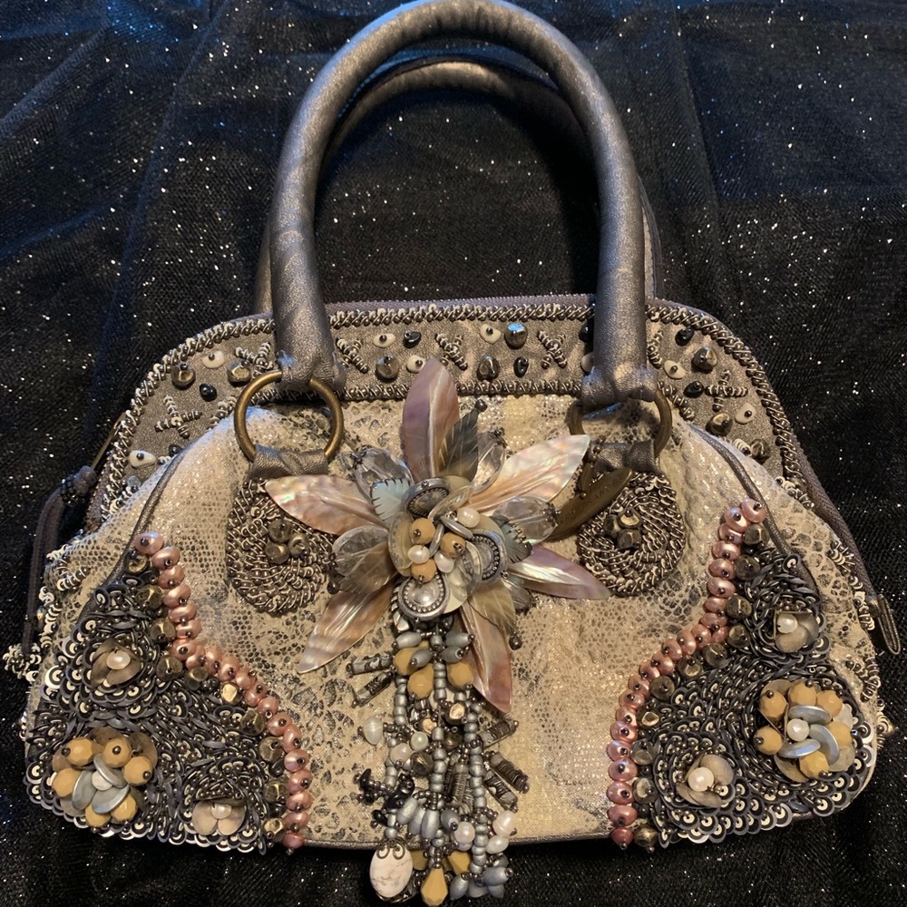 Mary Frances Collectors DR Purse